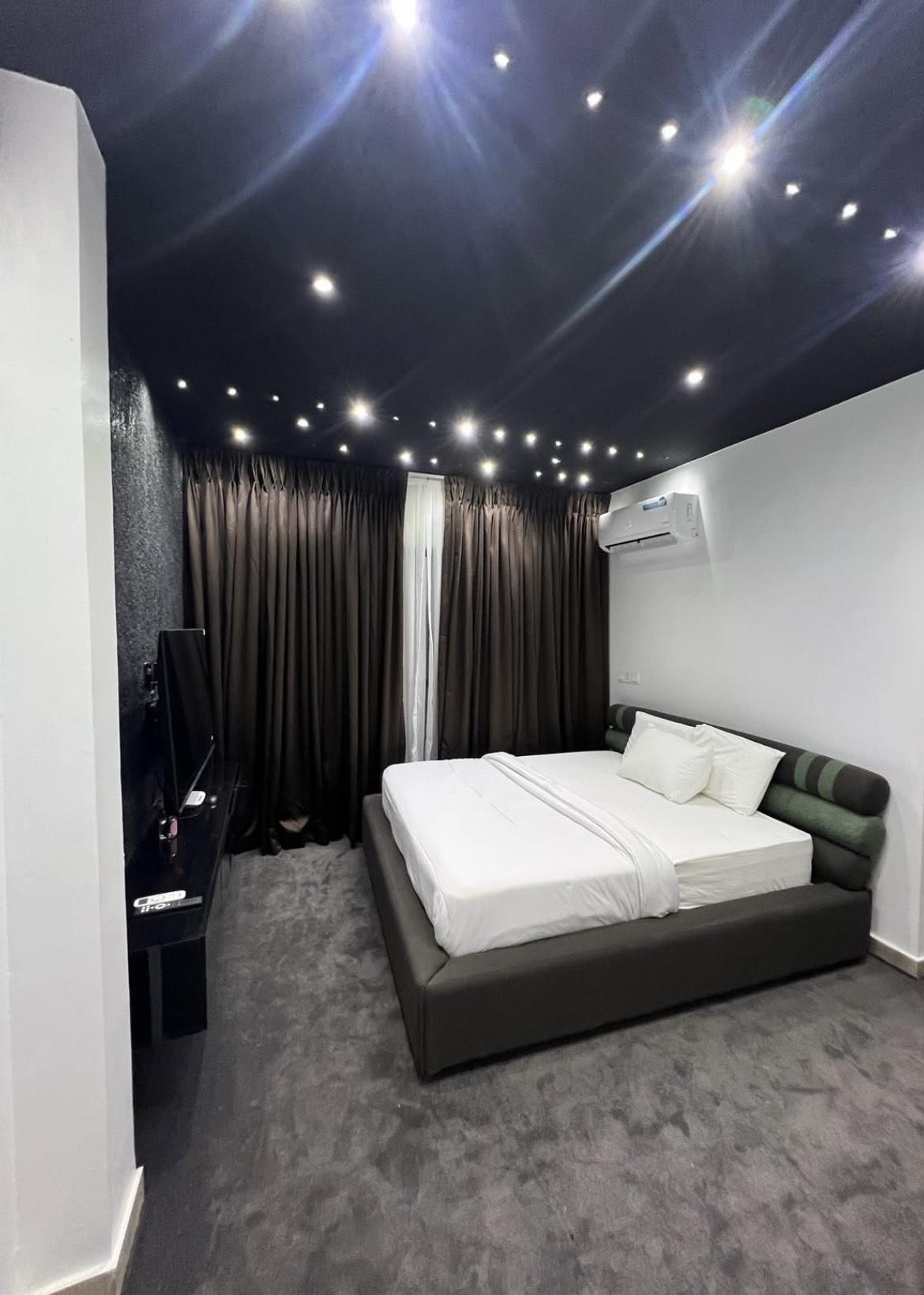 1 bedroom loft now available for booking