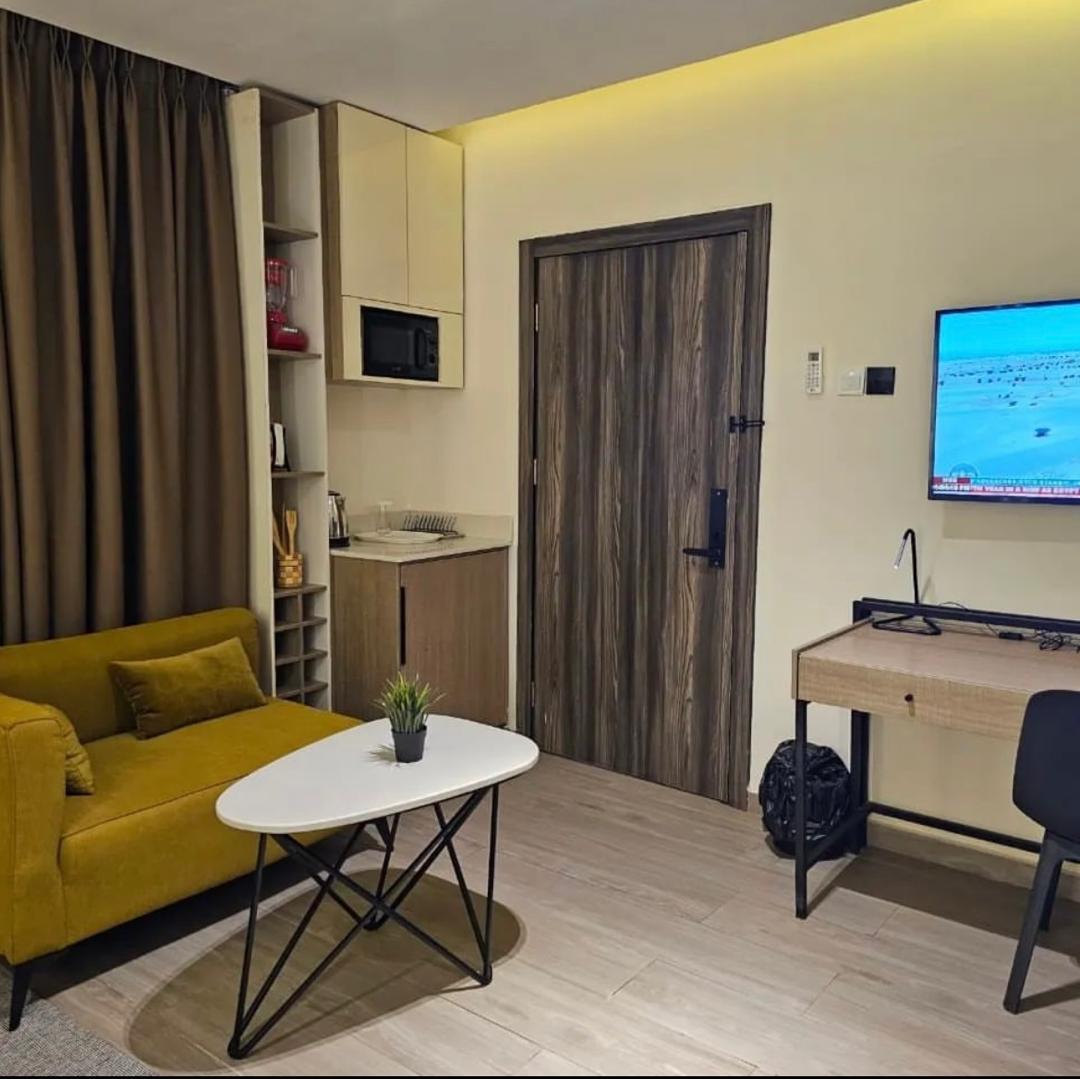 1-Bedroom apartment available in Thinkers corner